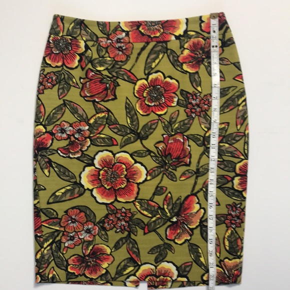 Loft Floral Pencil Skirt - Picture 10 of 10